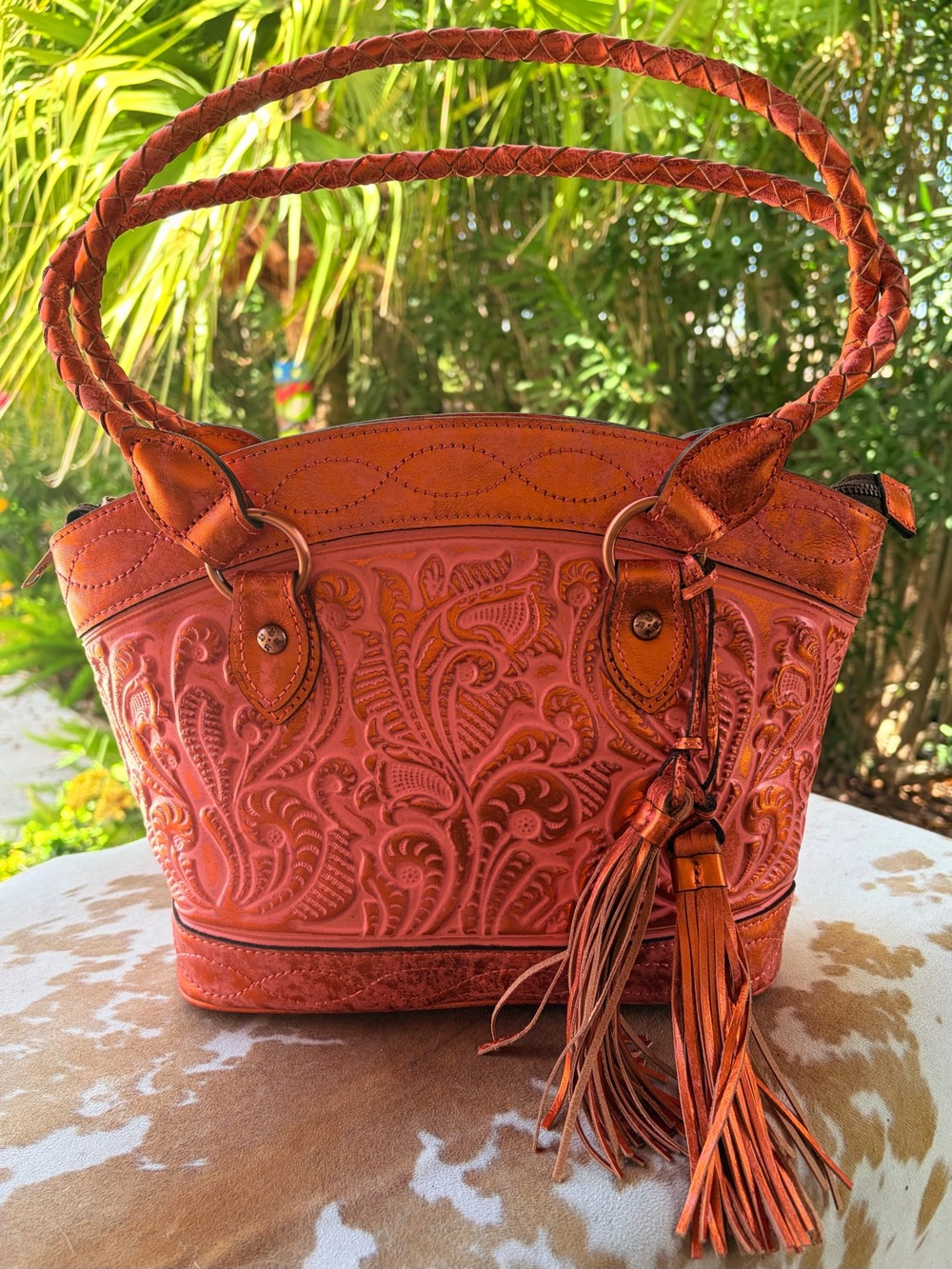 GoRgEoUs PATRICIA NASH Metallic Copper Rose Gold Tooled Leather Tote  EXCELLENT